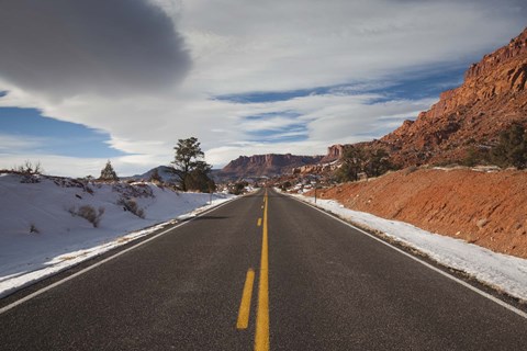 Framed Highway passing through a landscape, Utah State Route 24, Capitol Reef National Park, Torrey, Wayne County, Utah, USA Print
