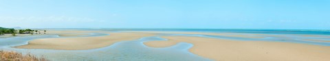 Framed Beach and Coral Sea along Captain Cook Highway, Mowbray, Queensland, Australia Print