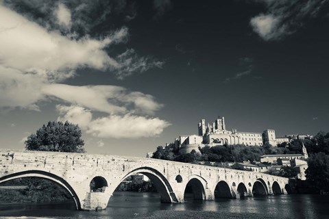 Framed Pont Vieux Bridge, Beziers, Herault, Languedoc-Roussillon, France Print