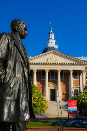 Framed Statue with a State Capitol Building in the background, Annapolis, Maryland, USA Print