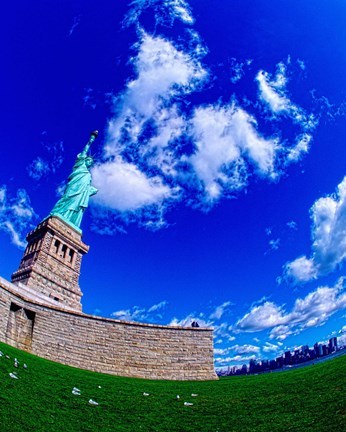 Framed Low angle view of a statue, Statue Of Liberty, Manhattan, Liberty Island, New York City, New York State, USA Print