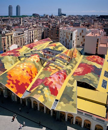 Framed High angle view of Santa Caterina Market with cityscape in the background, Barcelona, Catalonia, Spain Print
