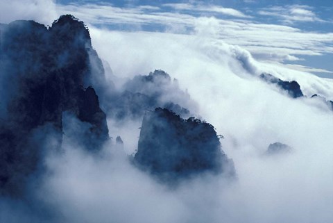 Framed Mountain Peaks in Mist, Mt Huangshan (Yellow Mountain), China Print