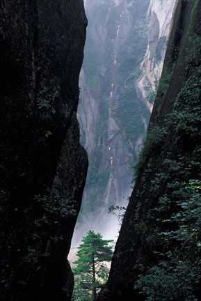 Framed Sheer Cliffs on Mt Huangshan (Yellow Mountain), China Print