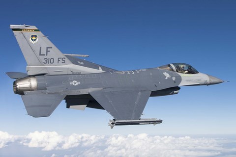 Framed F-16C Fighting Falcon during a sortie over Arizona Print