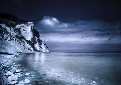 Framed Chalk mountains and seaside, Mons Klint cliffs, Denmark Print