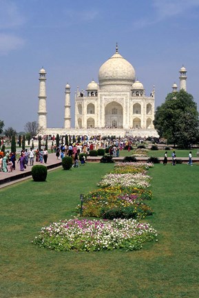 Framed Taj Mahal in Agra, India Print