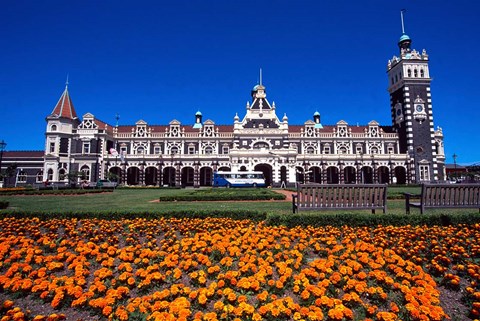 Framed Historic Railway Station, Dunedin, New Zealand Print