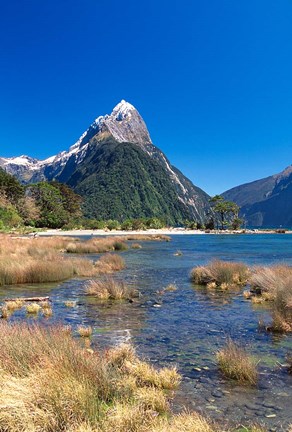 Framed Fiordland National Park, New Zealand Print