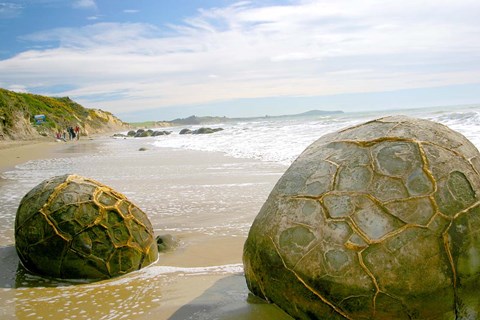 Framed Koekohe Beach, New Zealand, Moeraki boulders, rocks Print