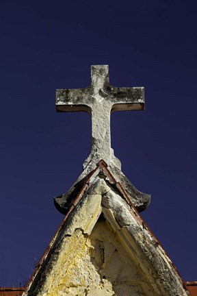 Framed Old cross atop mausoleum, Necropolis Colon, in Vedado, Havana, Cuba Print