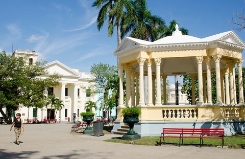 Framed Gazebo in center of downtown, Santa Clara, Cuba Print
