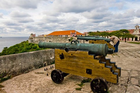Framed Fortress de San Carlos de la Cabana, Havana, Cuba Print