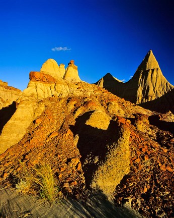 Framed Badlands formations at Dinosaur Provincial Park in Alberta, Canada Print