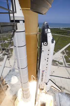 Framed Space shuttle Atlantis lifts off from Kennedy Space Center&#39;s Launch Pad Print