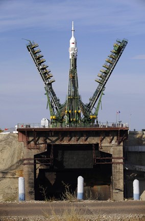 Framed Soyuz TMA-13 spacecraft Arrives at the Launch Pad at the Baikonur Cosmodrome in Kazakhstan Print