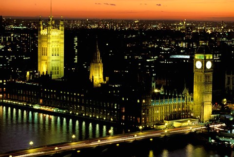 Framed Big Ben and the Houses of Parliament at Dusk, London, England Print