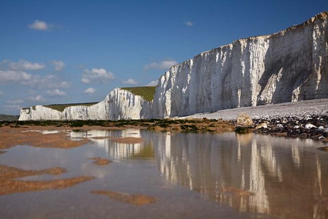 Framed Seven Sisters Chalk Cliffs, Birling Gap, East Sussex, England Print