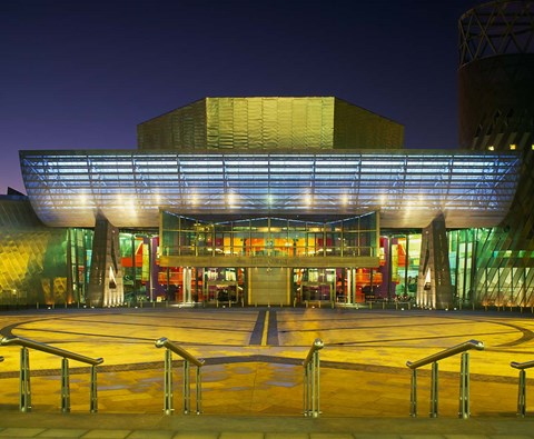 Framed Lowry Art Centre, Manchester, England Print