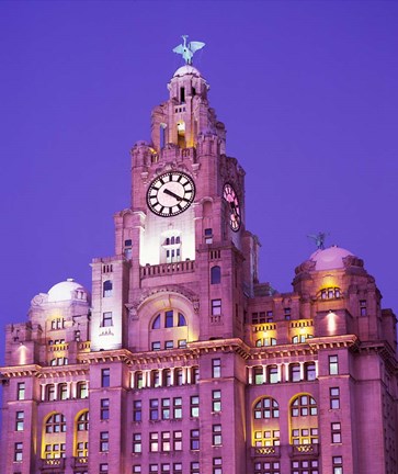 Framed Liver Building, Liverpool, Merseyside, England Print