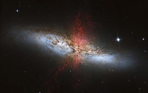 Framed Messier 82, a starburst galaxy in the Constellation Ursa Major Print