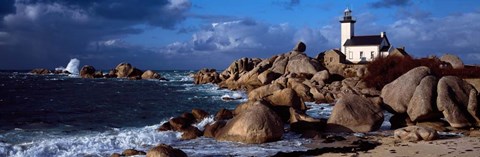 Framed Pontusval Lighthouse, Brignogan, Finistere, Brittany, France Print