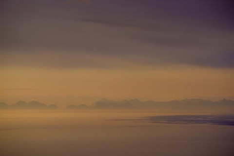 Framed Layers in the Fog Print