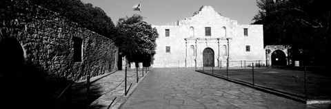 Framed Alamo, San Antonio, Texas (black &amp; white) Print
