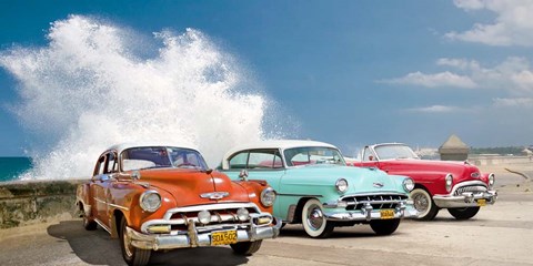 Framed Cars in Avenida de Maceo, Havana, Cuba Print