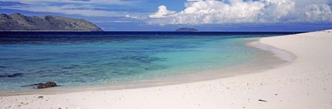 Framed Island in the sea, Veidomoni Beach, Mamanuca Islands, Fiji Print