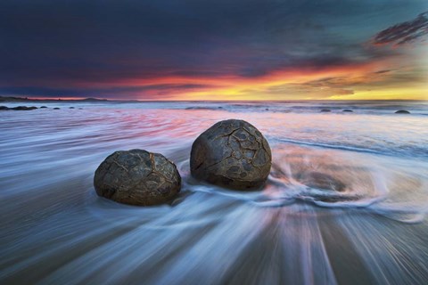 Framed Moeraki Boulders Print