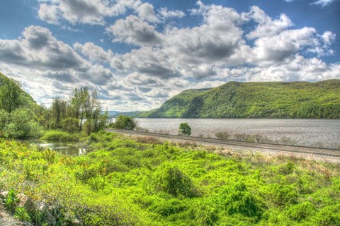 Framed Hudson And Tracks Print