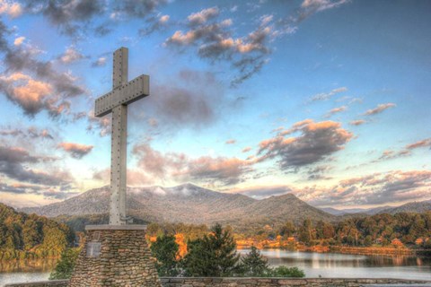 Framed Lake Junaleska Print