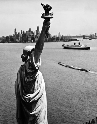 Framed Statue of Liberty Print