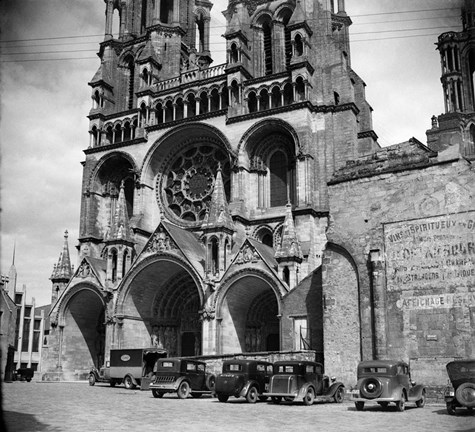 Framed 1930s Laon Cathedral Constructed In 12Th And 13Th Print