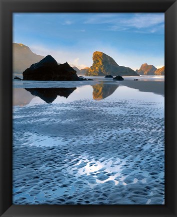 Framed Morning Light On Rocks At Meyers Beach, Oregon Print