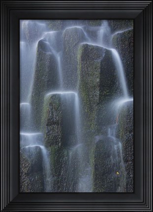 Framed Uwaterfalls Over Basalt Columns, Oregon Print
