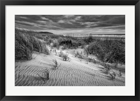 Framed Long Beach, Washington (BW) Print