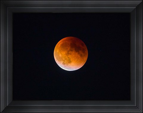 Framed Blood Moon In Seattle Print