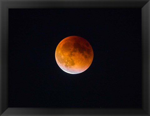 Framed Blood Moon In Seattle Print