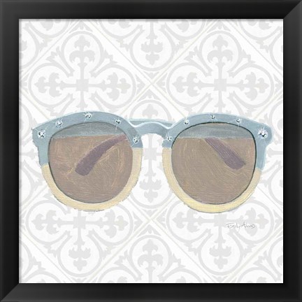 Framed Must Have Fashion I Gray White Print