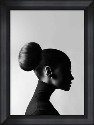 Framed Neck Up Print