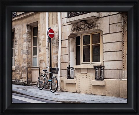 Framed Parked at Ile Saint-Louis Print