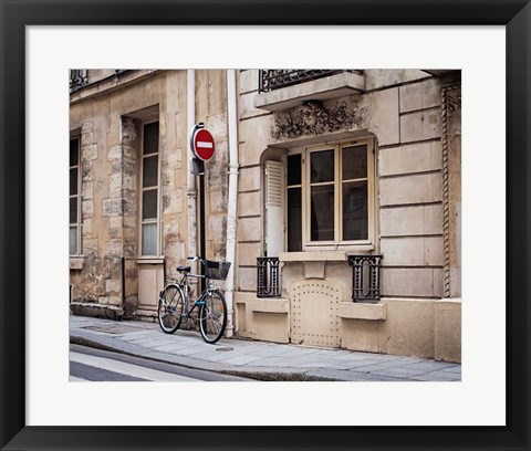 Framed Parked at Ile Saint-Louis Print