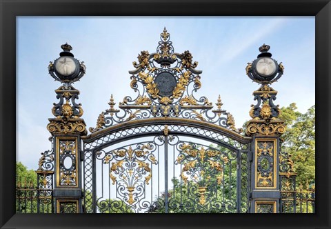 Framed Park Monceau Gates Print