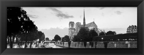 Framed Spire - &#206;le de la Cite Print