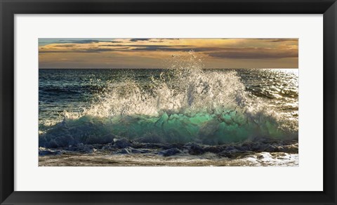 Framed Wave Crashing on the Beach, Kauai Island, Hawaii (detail) Print