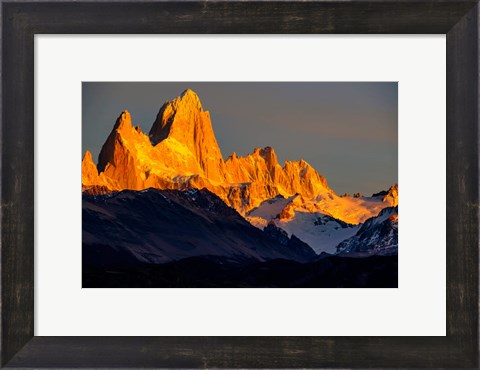 Framed Argentina, Patagonia El Chalten, Fitz Roy Print