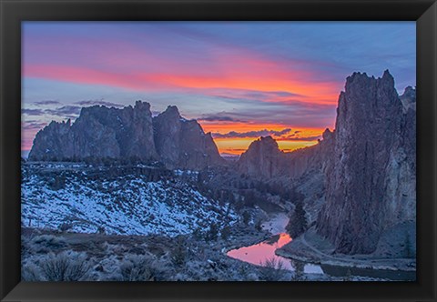 Framed Smith Rock II Print