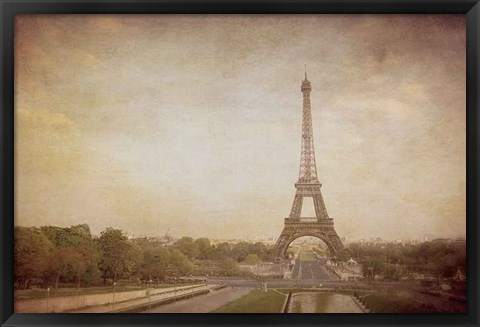 Framed Tour de Eiffel Print